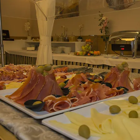 酒店 萨菲尔酒店