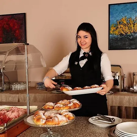Ξενοδοχείο Safir Casino 4*