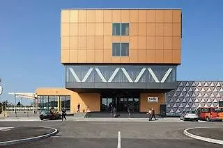 Ξενοδοχείο Safir Casino 4*