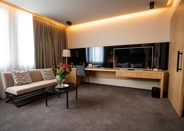 Safir Casino Hotel 4*