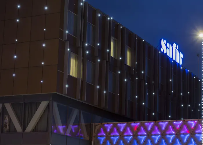 מלון Safir Casino Sežana