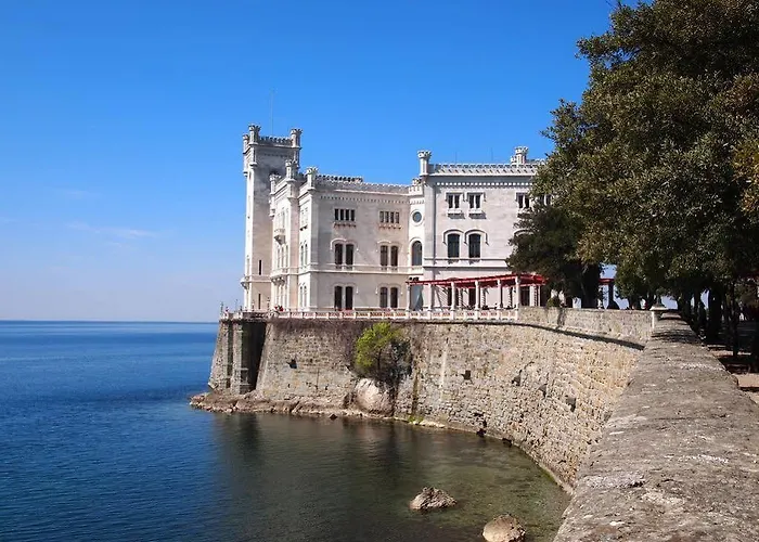 Safir Casino 4* Sežana