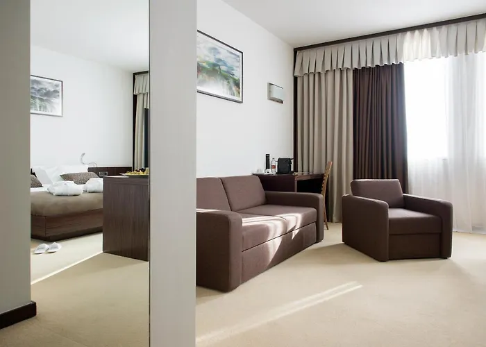 Safir Casino מלון